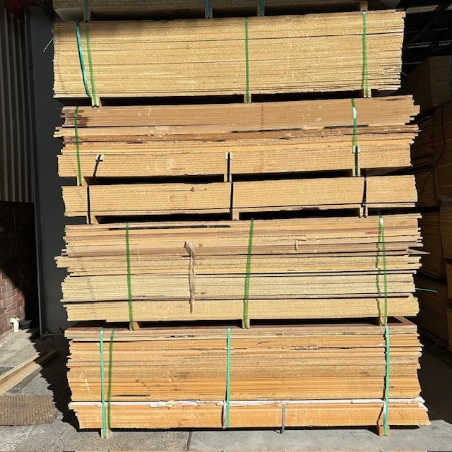 Cover Sheets 3100x1200 x 16/18mm - Reject Grade - Image 4