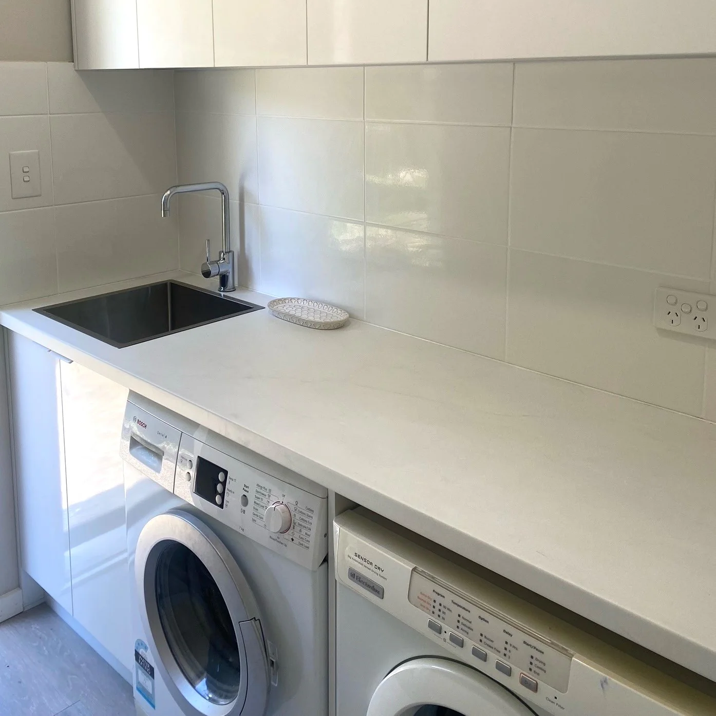 India White Marble By Duropal - Laminate Benchtops - Image 4